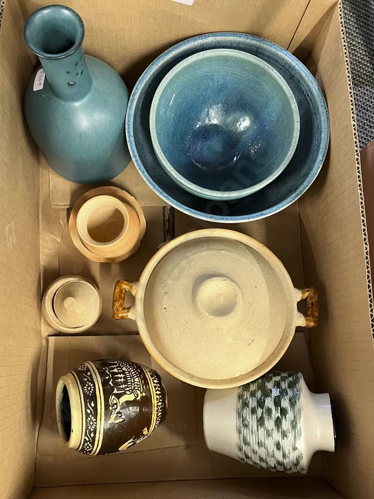 Assorted Pottery Image 1++