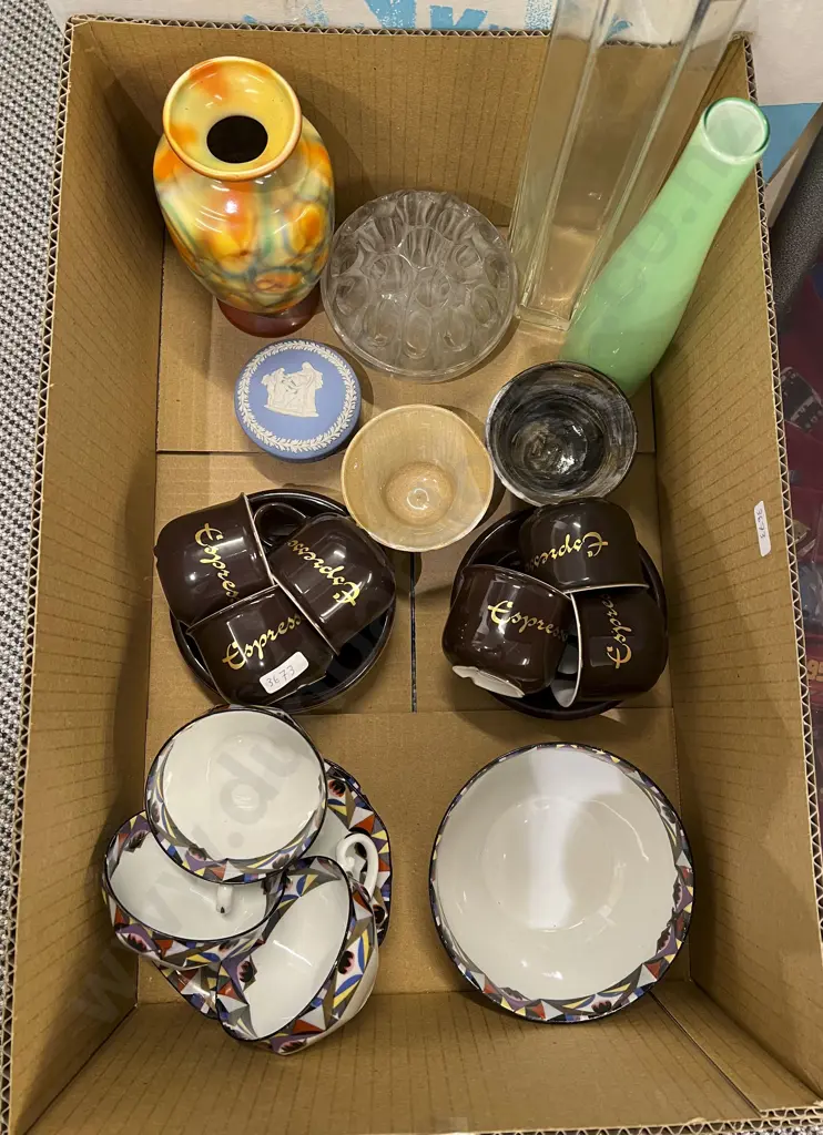 Box of Mixed China and Glassware Including Wedgwood Image 1++