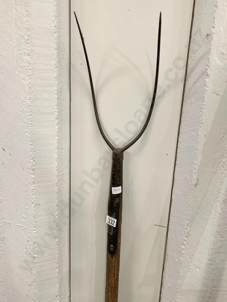 Vintage Two Pronged Pitchfork Image 1++
