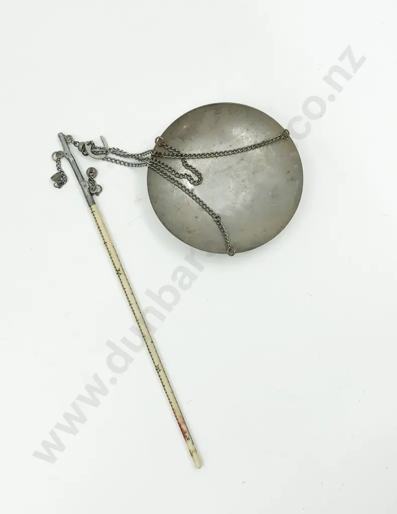 Portable Scales With Ivory Handle Image 1++