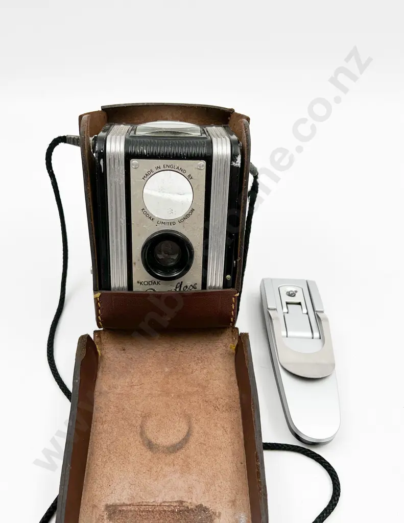 Cased Kodak Duaflex Camera Etc Image 1++
