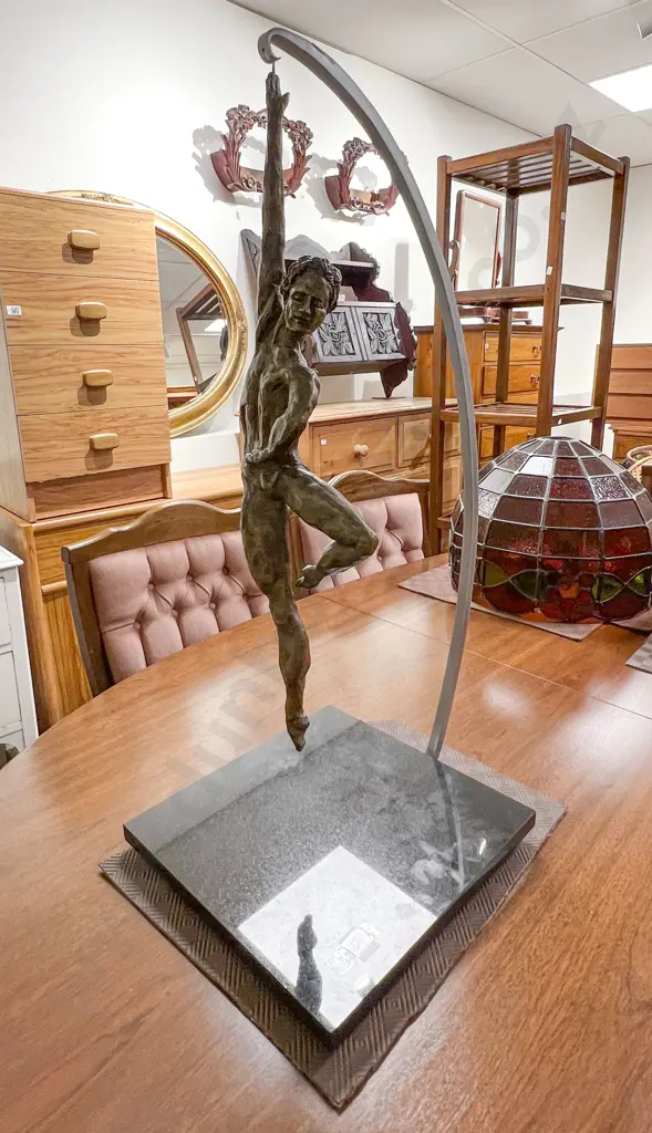 Leigh Brewer (1933-2013) - Bronze Sculpture of Male Ballet Dancer Image 1++