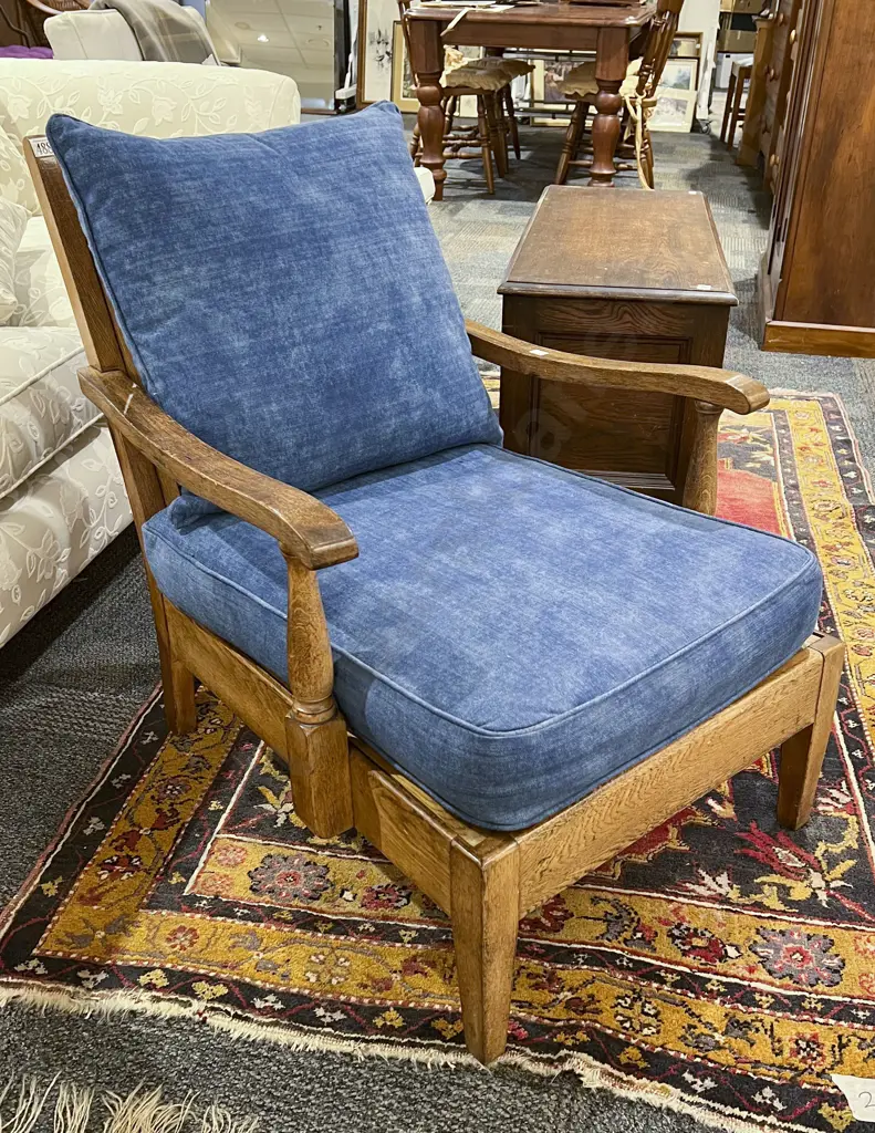 Oak Armchair Image 1++