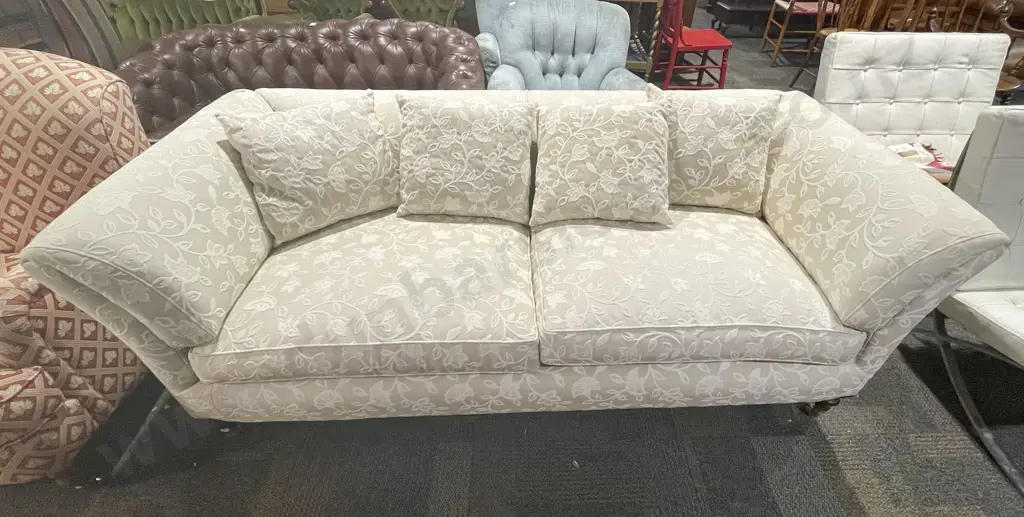 Edwardian Two And A Half Seater Sofa In Modern Cream Fabric Image 1++