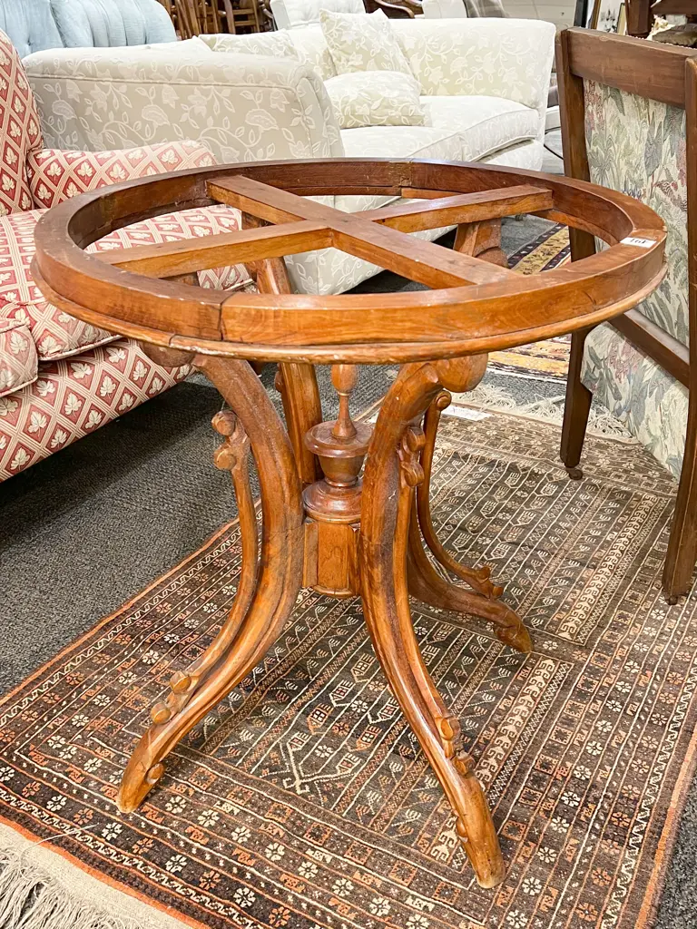 Vintage Style Table Base Image 1++