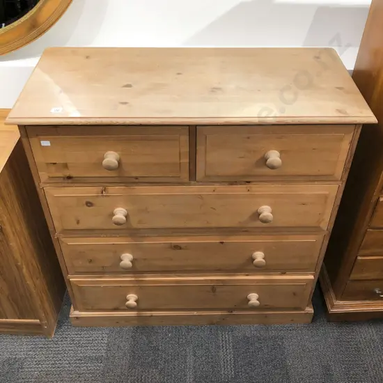 Pine Chest of Drawers