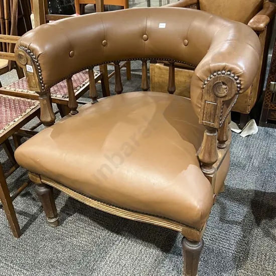 Vict Leather Club Chair