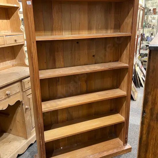 Rimu Open Bookcase