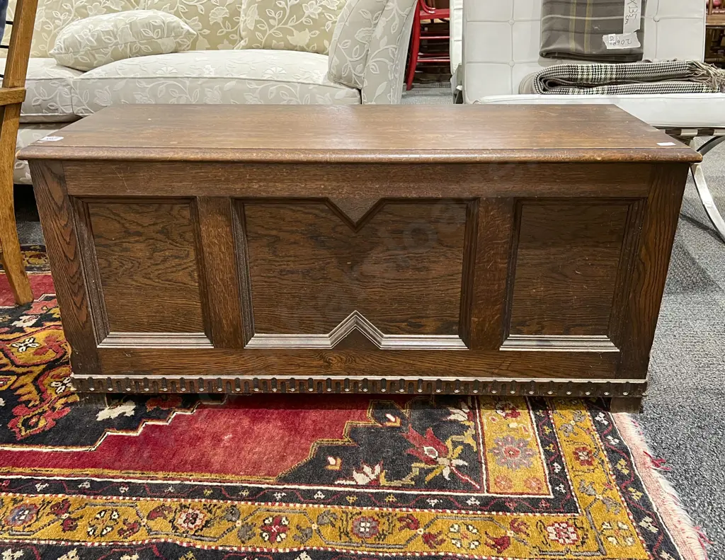 Oak Blanket Box Image 1++