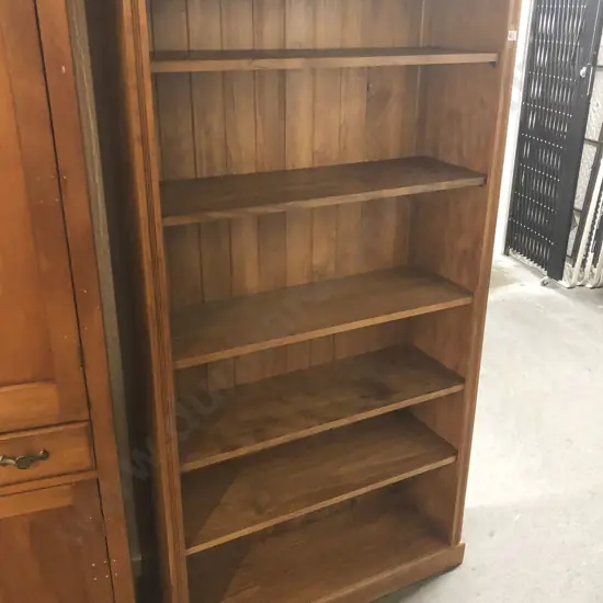 Rimu Open Bookcase