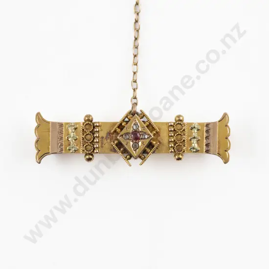Vintage Boxed 15ct Fancy Bar Brooch Dated 1890