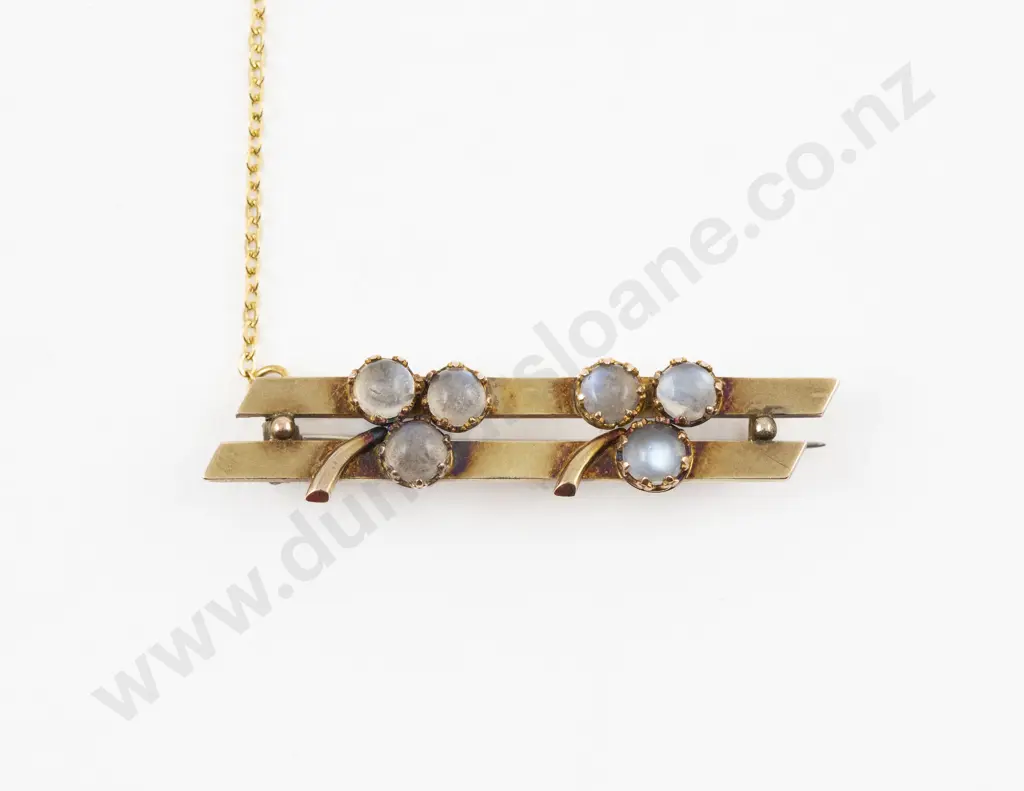 Original Boxed 9ct Double Bar Brooch Image 1++