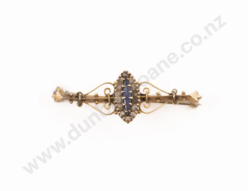 Vintage Boxed 9ct Sapphire and Diamond Paste Bar Brooch Image 1++