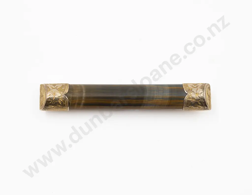 Unmarked 9ct Mounted Petrified Wood Bar Brooch Image 1++