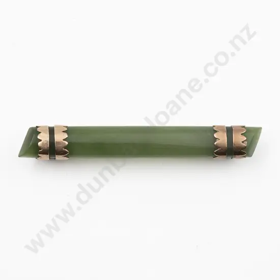 9ct Mounted Greenstone Plain Bar Brooch