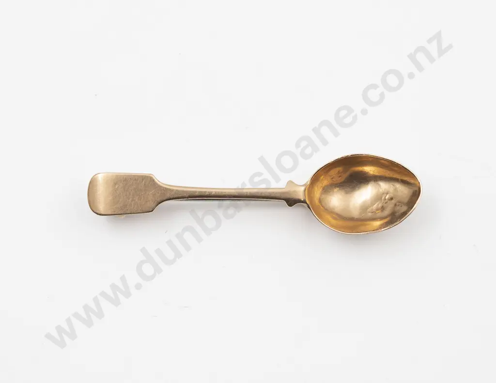 15ct Spoon Old English Pattern Brooch Image 1++