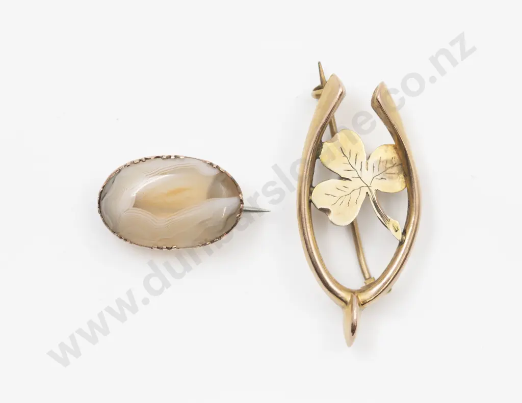 9ct Lucky Wish Bone/Clover Brooch Image 1++