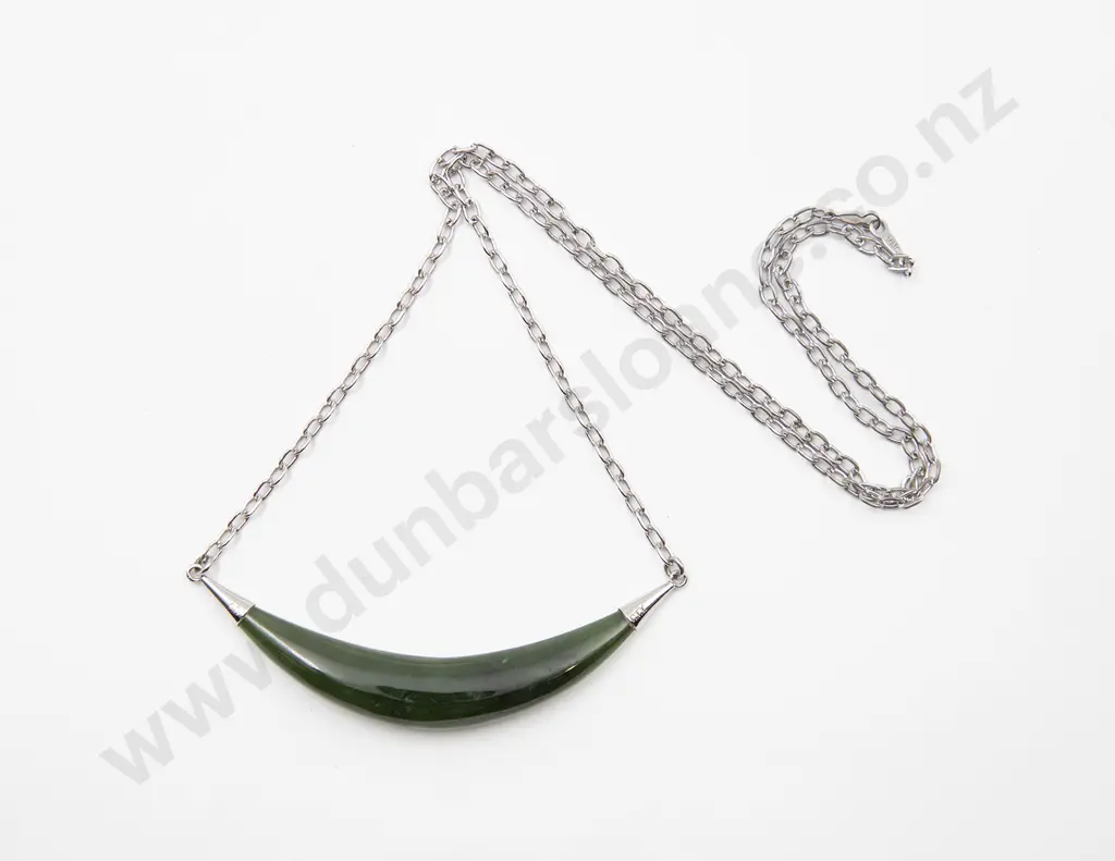 S/S Mounted Greenstone Crescent Necklet Image 1++