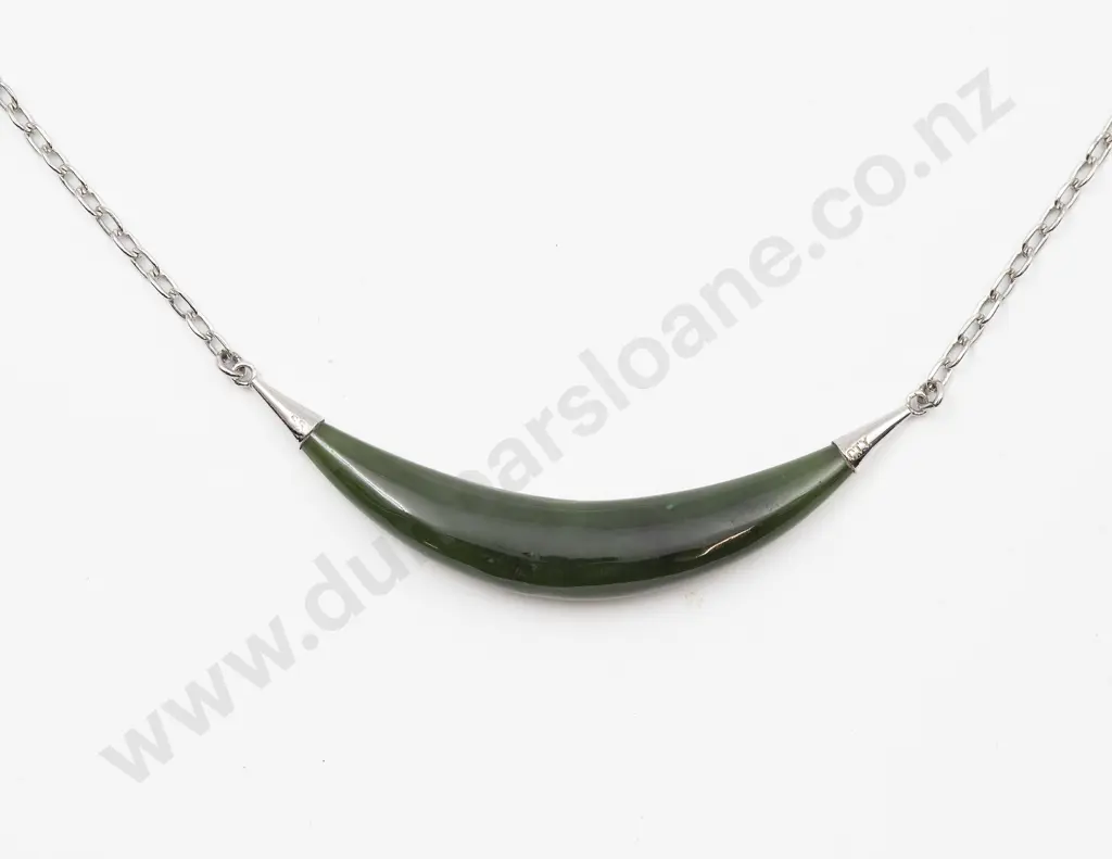 S/S Mounted Greenstone Crescent Necklet Image 1++