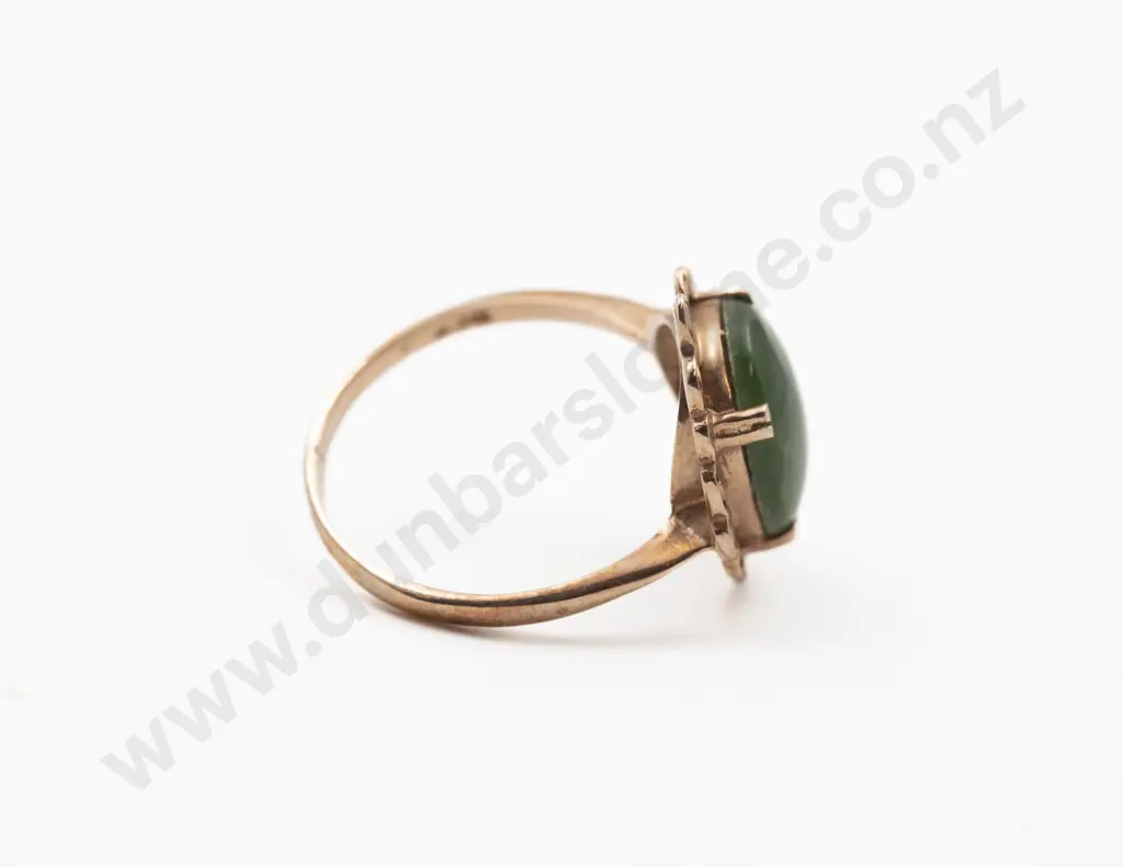 9ct Single Oval Panel Greenstone Ring Image 1++