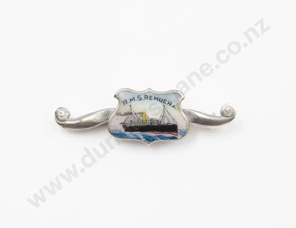 Sterling and Enamel 'Sweetheart' Brooch Image 1++