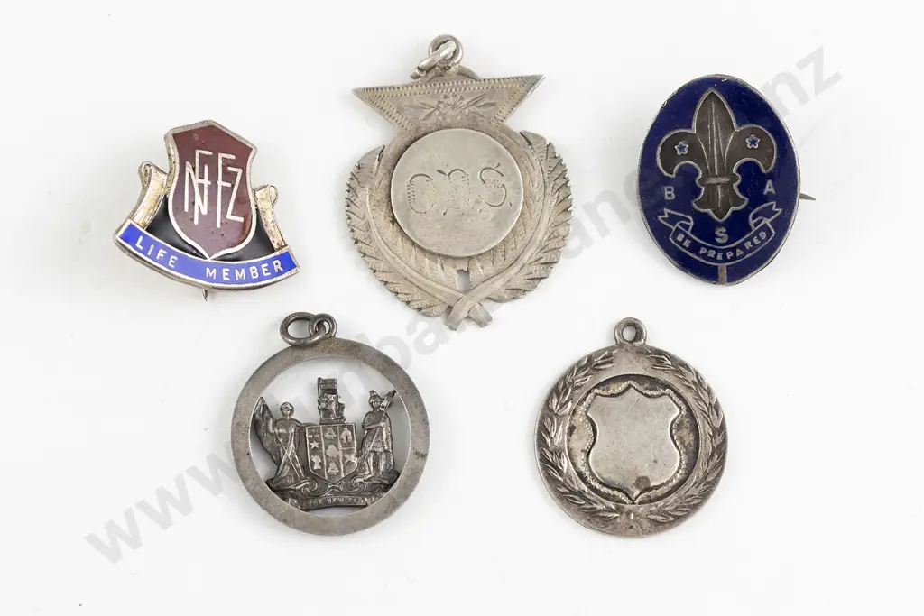 NZ Five Silver Medallions Image 1++