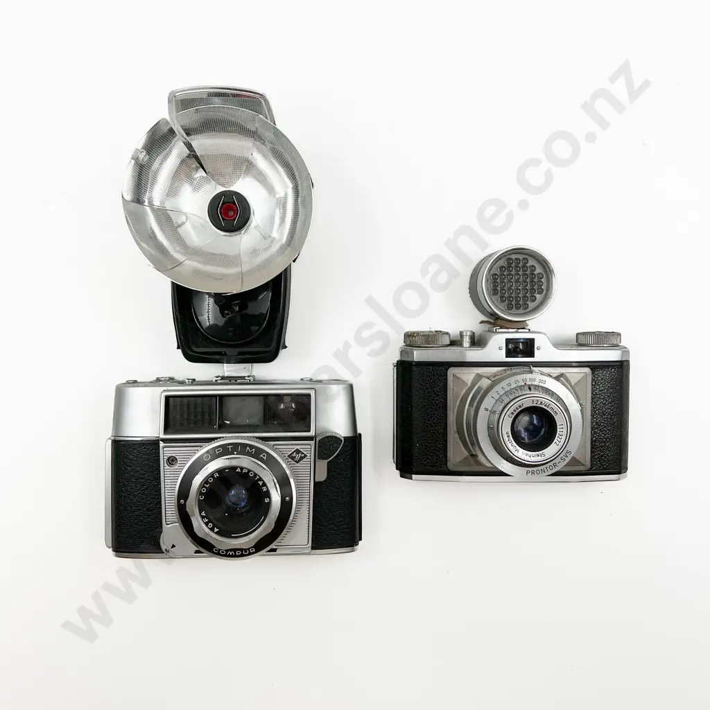 Agfa Optima Compur & Braun Gloriette with flashes Image 1++