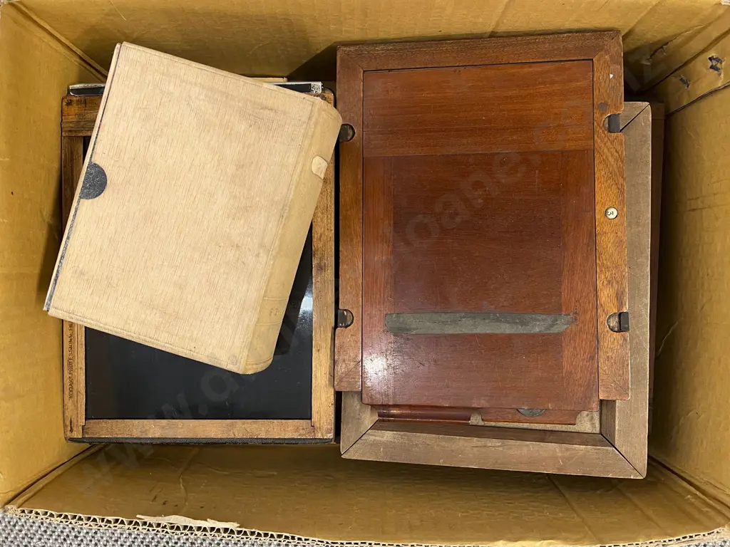 Collection Various Mahogany Camera Plates Image 1++