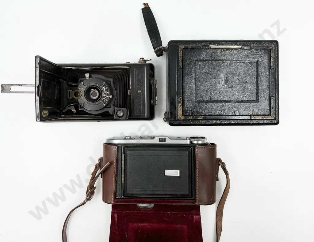 Soho Cadet Folding Camera & Two Others Image 1++