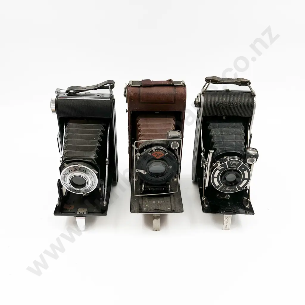 Ihagge Folding Camera & Two Others Image 1++