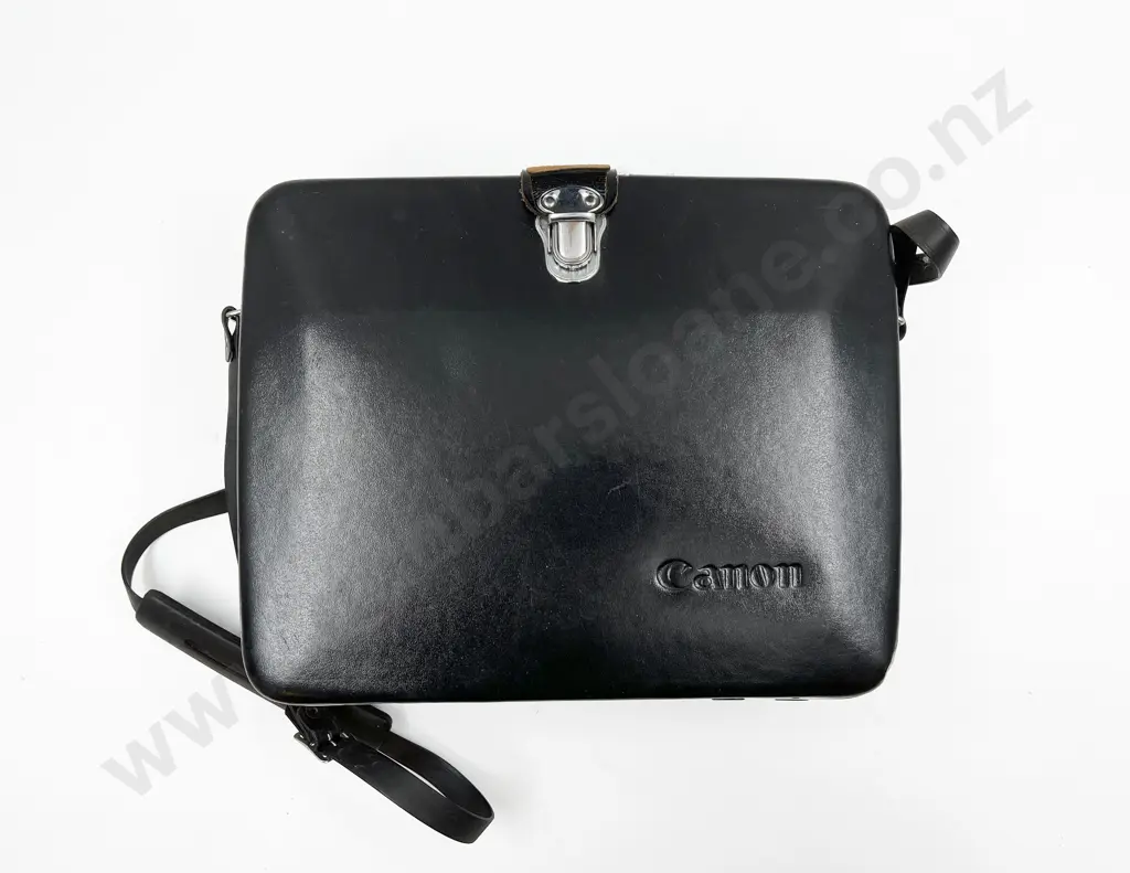 Canon Super 8 Auto Zoom 518 Image 1++