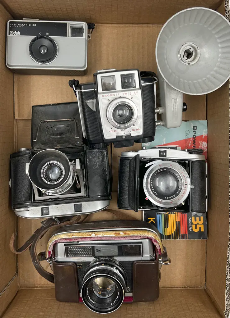 Five Assorted Film Cameras Image 1++