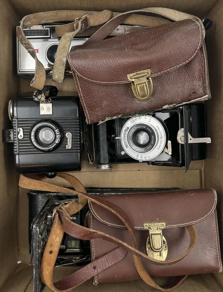 Five Assorted Film Cameras Image 1++