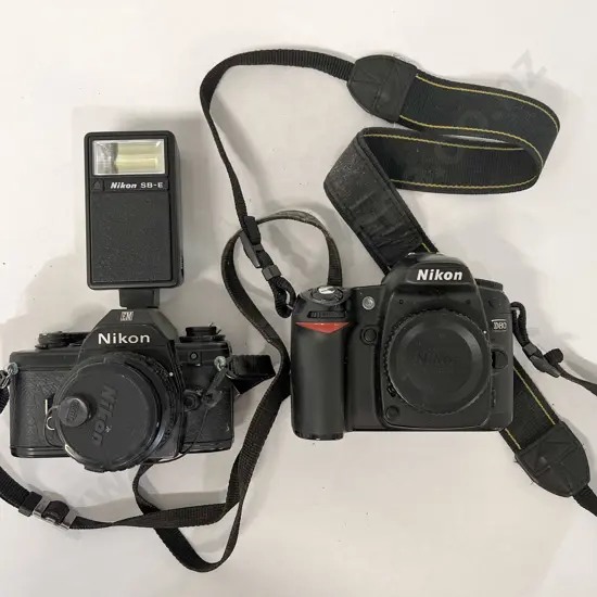 Nikon D80 DSLR & EM SLR with Flash & LowePro Bag