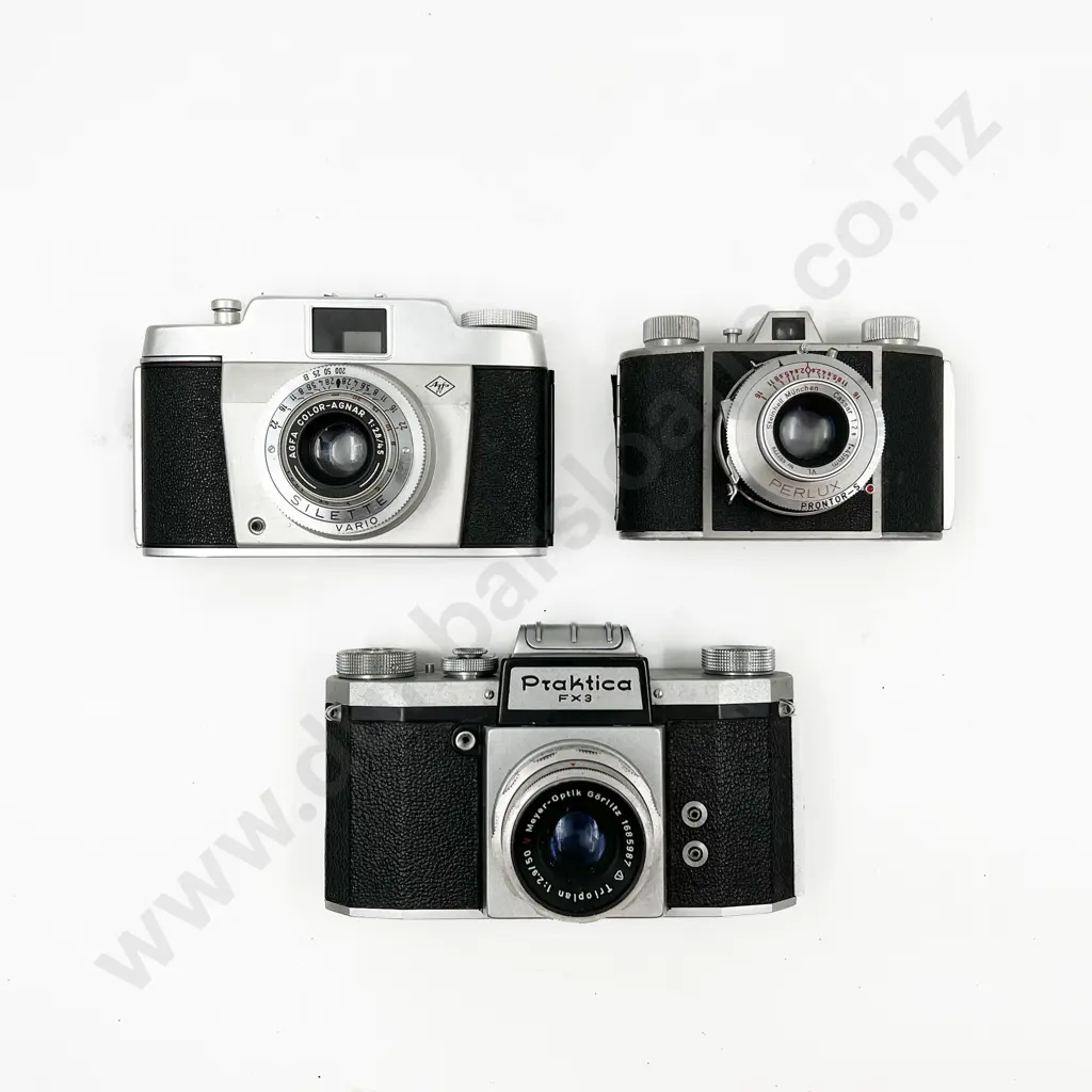 Praktica SLR & Two Rangefinder Cameras Image 1++