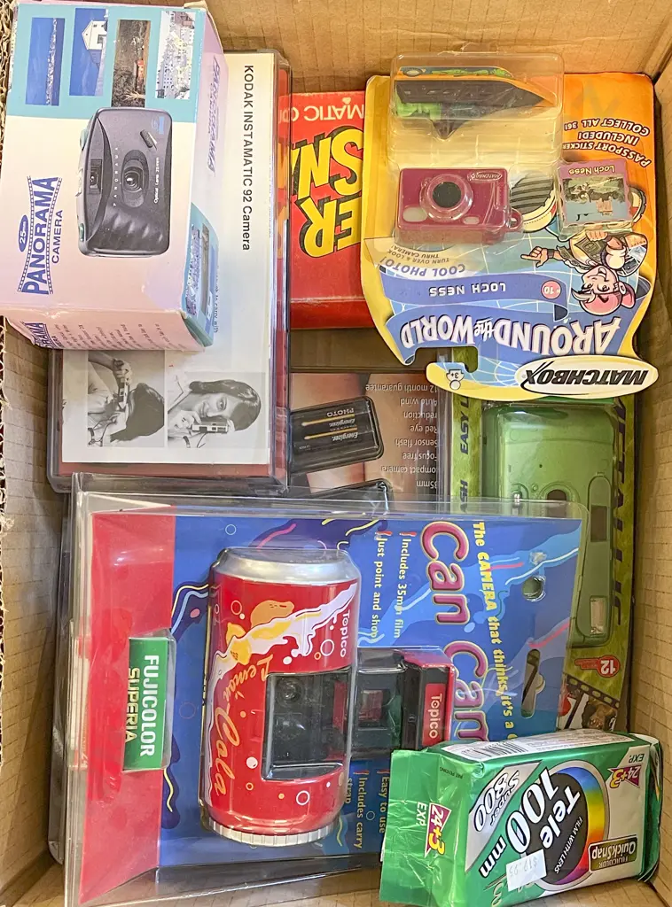Various Boxed Cameras Image 1++