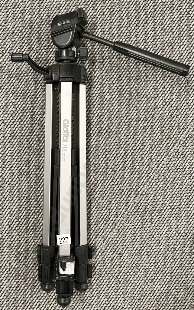Glottos 701 Tripod Image 1++