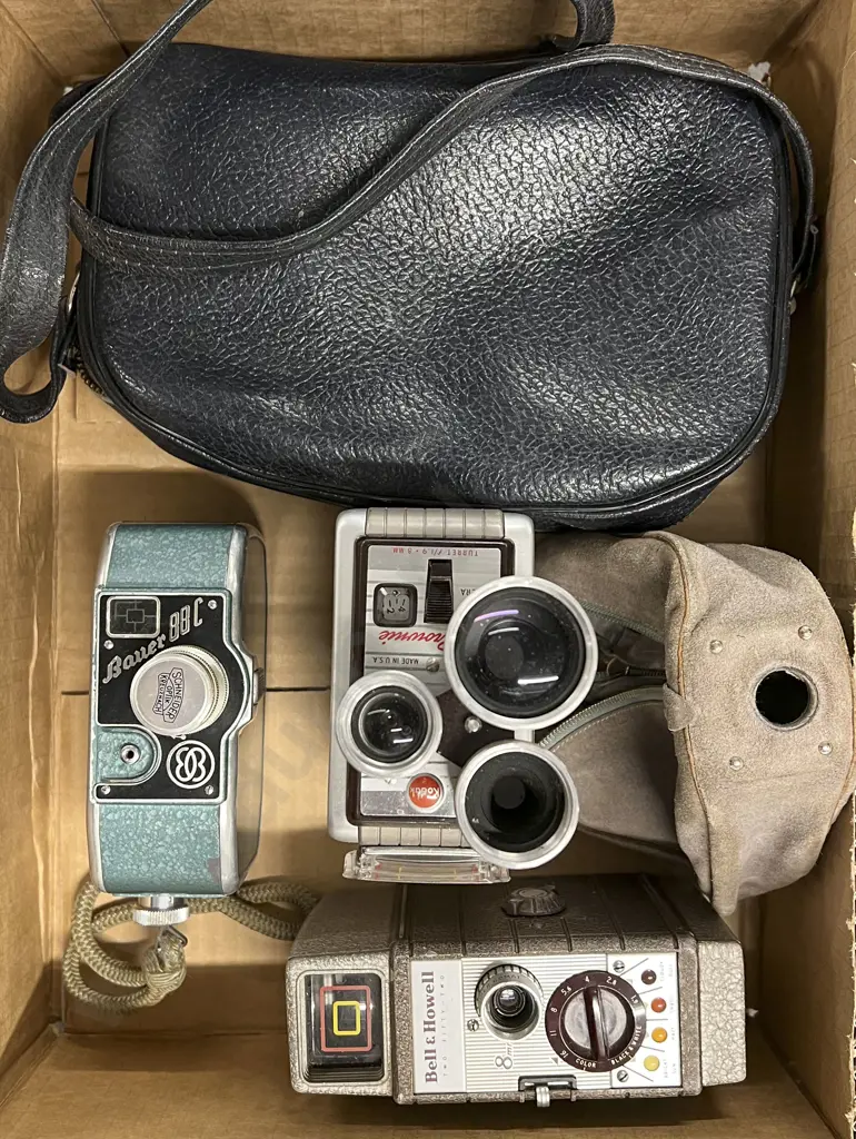 Three Film Video Cameras Incl. Bauer 88C Image 1++