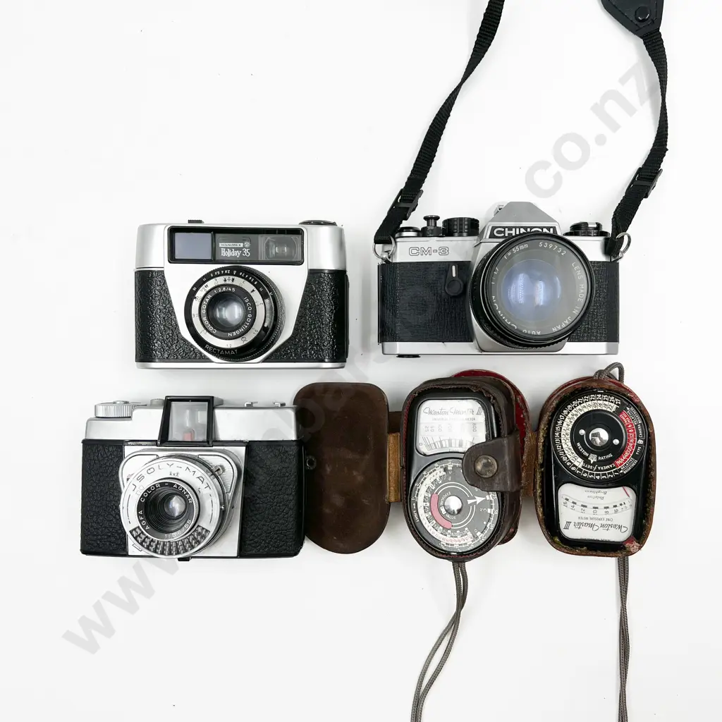 Three Cased Cameras with Two Light Meters Image 1++
