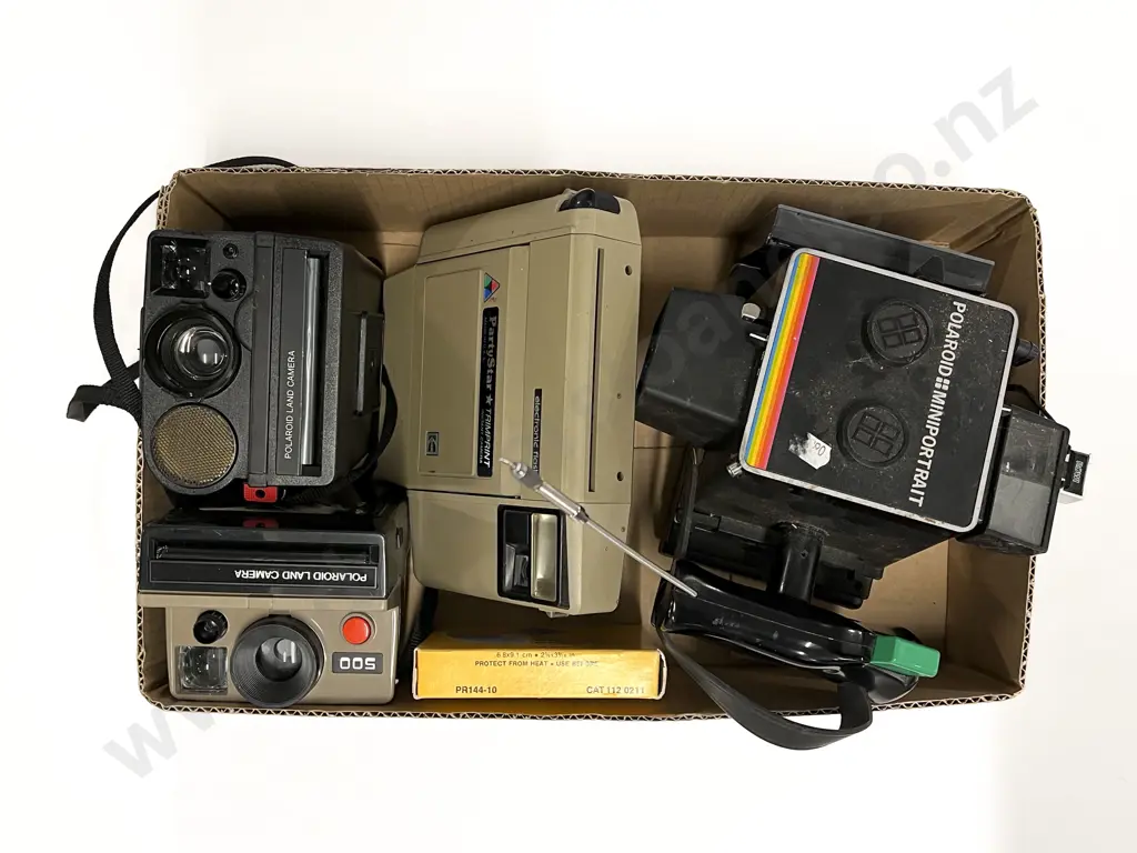 Three Polaroid Instant Cameras with Kodak and Colour Film Image 1++