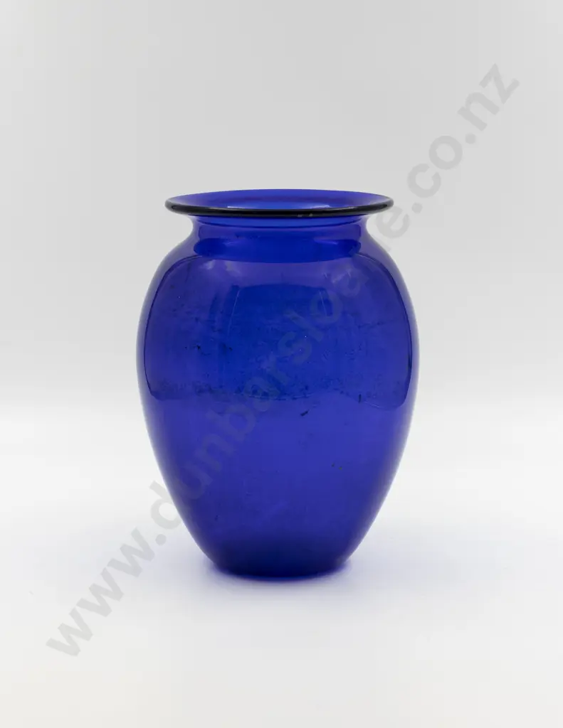 Large Peter Raos Blue Glass Vase Image 1++