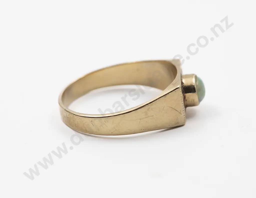 9ct Single Opal Band Ring Image 1++