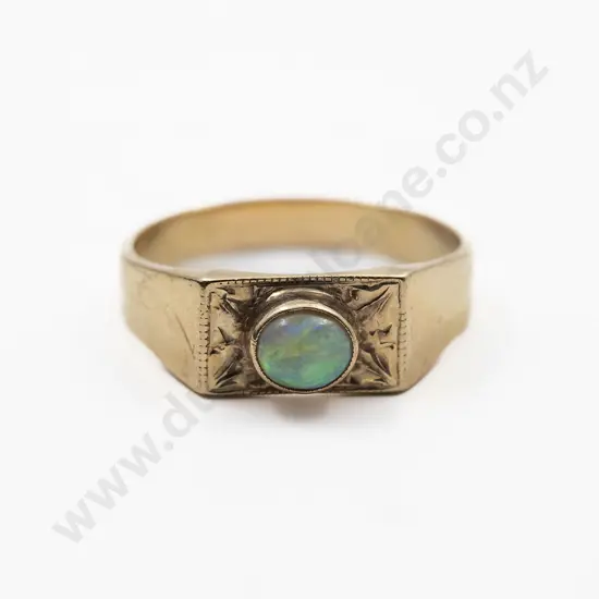 9ct Single Opal Band Ring