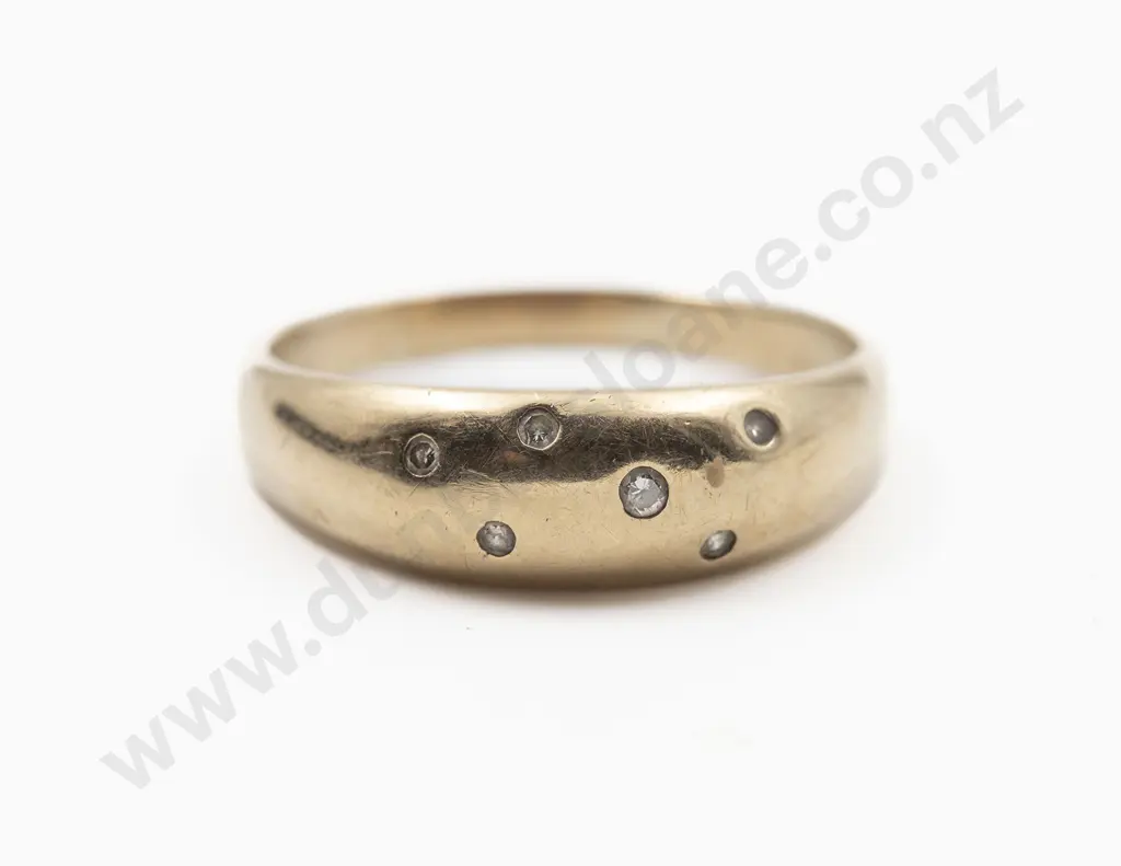 9ct Six Stone Diamond Domed Band Ring Image 1++