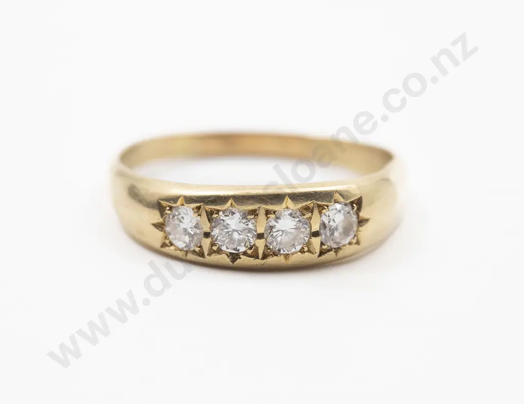 18ct Four Stone Diamond Band Ring Image 1++
