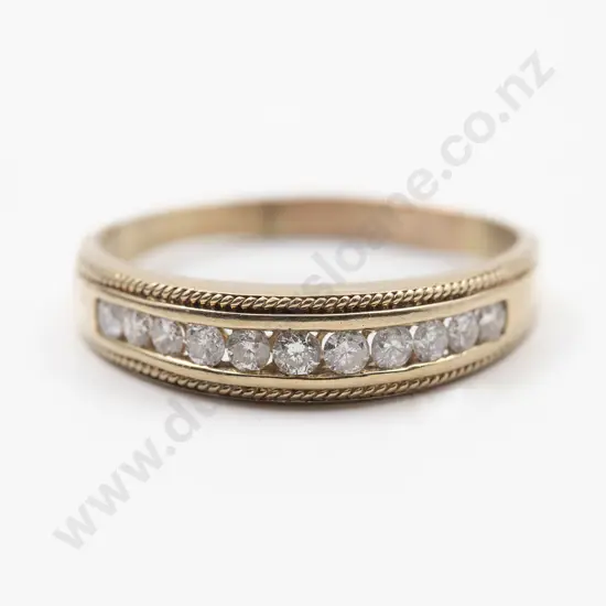 9ct Eleven Stone Diamond Band Ring