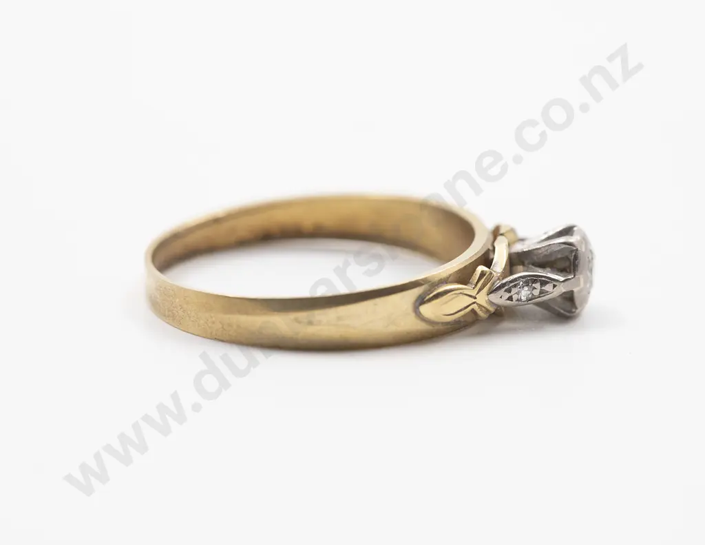 18ct Solitaire Diamond Ring Image 1++
