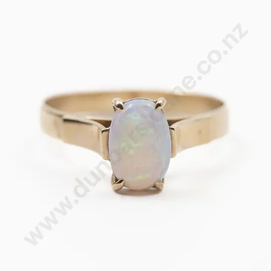 9ct Single Opal Ring