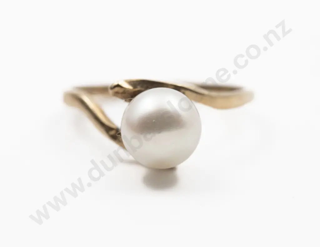 9ct Single 8mm Cultured Pearl Ring Image 1++