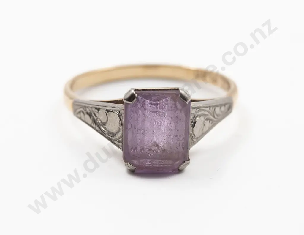 9ct and Palladium Single Amethyst Ring Image 1++